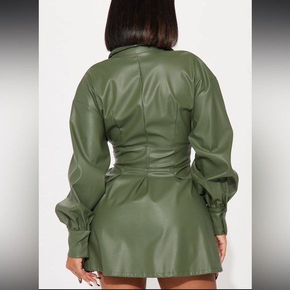 Leather dress - Picture 3 of 3